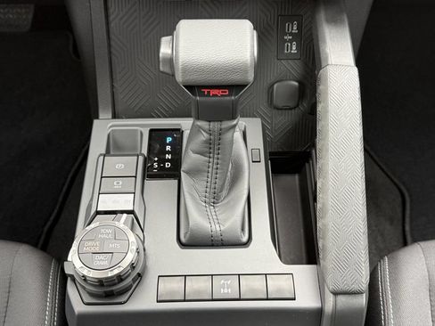 Used 2026 Toyota Tacoma TRD Off-Road AWD/4WD image 22