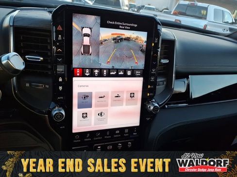 New 2025 RAM 3500 Limited image 15