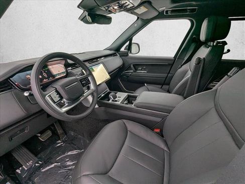 New 2026 Land Rover Range Rover Long Wheelbase SE AWD/4WD image 15
