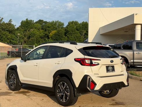 Used 2024 Subaru Crosstrek 2.0i Premium AWD/4WD image 3