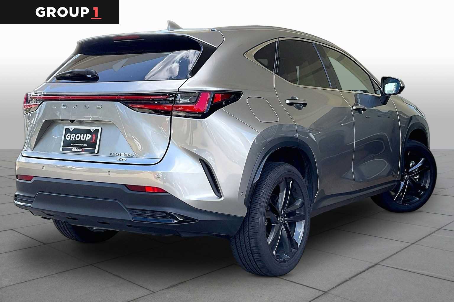 Used 2026 Lexus NX 450h+ AWD w/ Luxury Package image 11