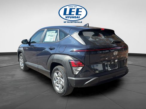 Certified 2026 Hyundai Kona SE FWD image 4