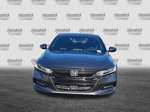 Used 2018 Honda Accord Sport image 9