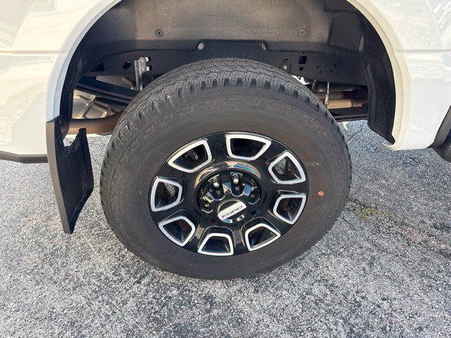 Used 2026 Ford F250 Platinum AWD/4WD image 25