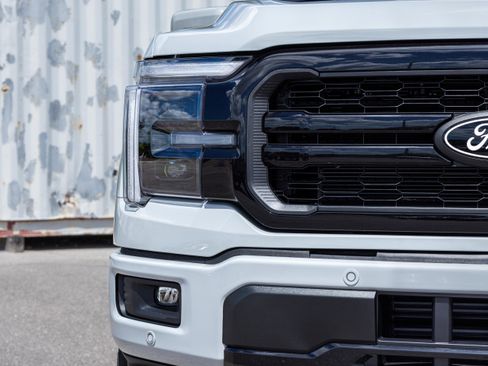 New 2026 Ford F150 Lariat w/ Equipment Group 501A Mid AWD/4WD image 10