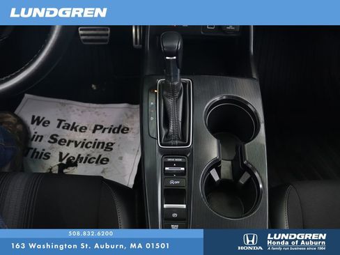 Used 2024 Honda Civic Sport image 26