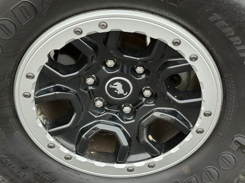 Certified 2022 Ford Bronco Badlands image 10