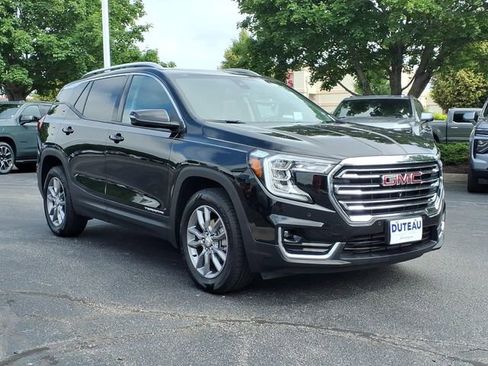Certified 2022 GMC Terrain SLT w/ Infotainment Package II AWD/4WD image 3