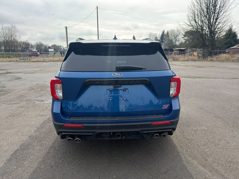 Used 2020 Ford Explorer ST w/ ST Street Pack image 6