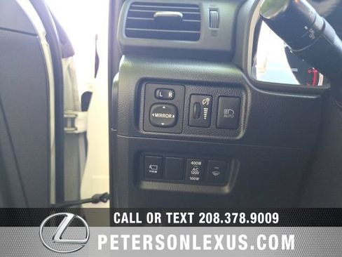 Used 2023 Toyota 4Runner Limited AWD/4WD image 24