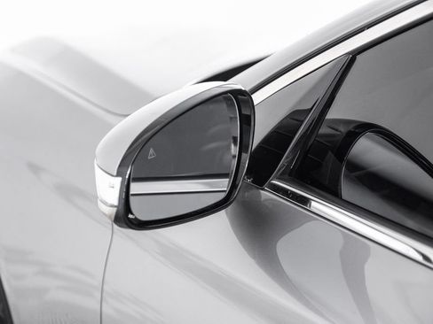 Used 2024 Genesis G70 2.5T RWD image 48