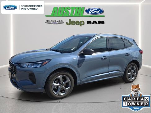 Certified 2023 Ford Escape ST-Line w/ Tech Pack #1 AWD/4WD image 9