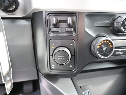 New 2026 Ford F350 XLT w/ 360-Degree Camera Package image 25