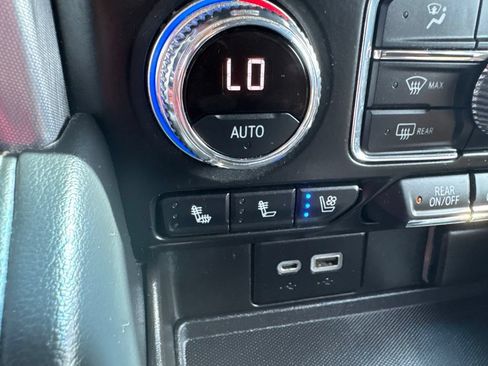 Used 2021 GMC Yukon SLT AWD/4WD image 25