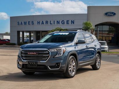 Used 2024 GMC Terrain SLT w/ Infotainment Package II
