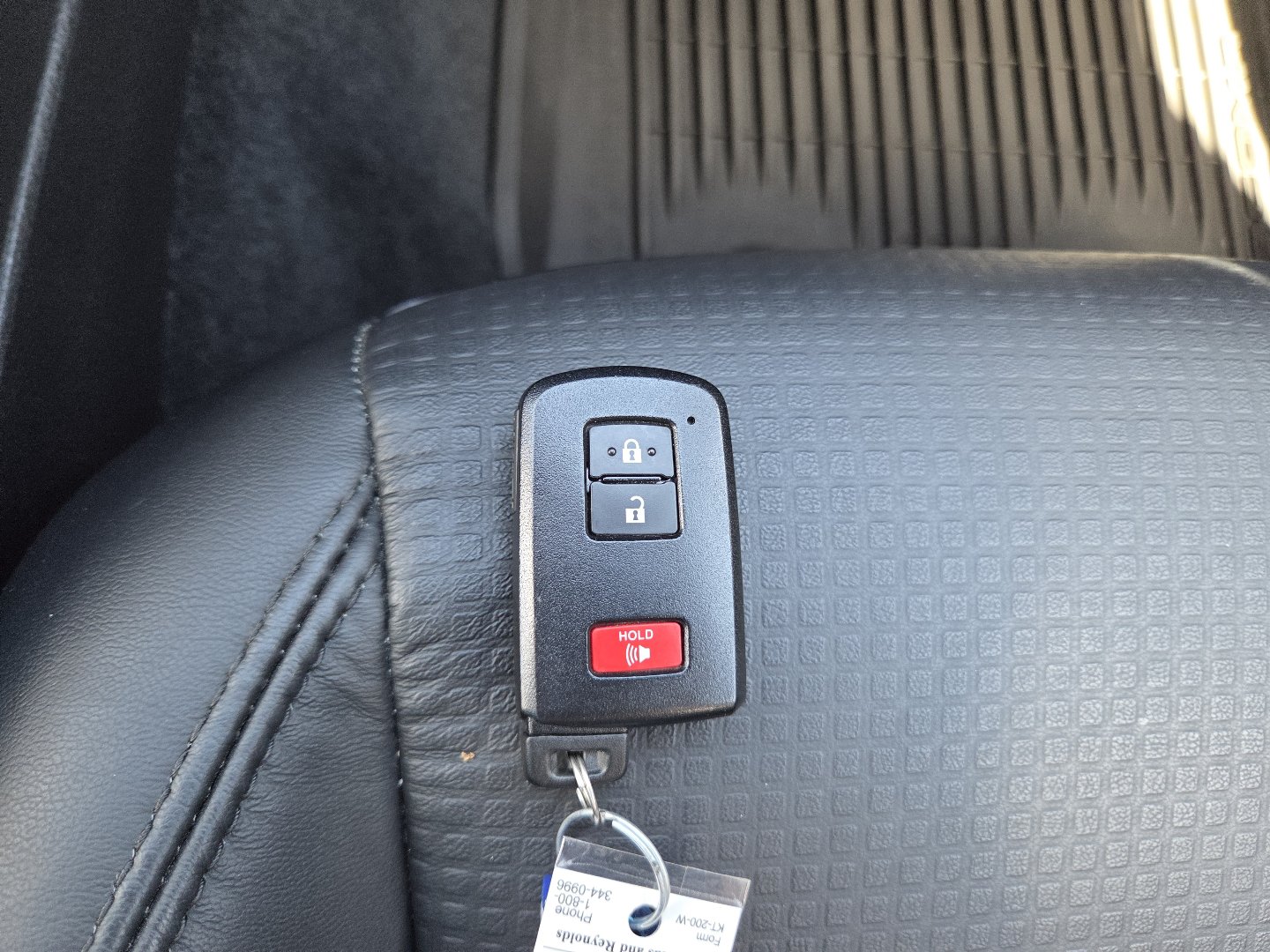 Used 2022 Toyota Tacoma Limited AWD/4WD image 38