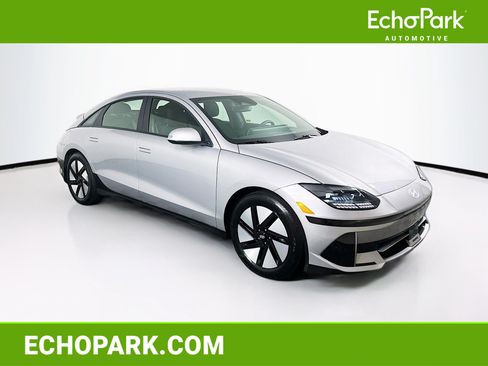 Used 2024 Hyundai Ioniq 6 SE RWD image 1