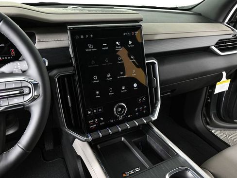 New 2026 GMC Acadia Elevation w/ Elevation Premium Package image 13