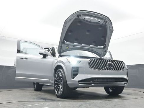New 2026 Volvo XC90 T8 Ultra w/ Protection Package Premier AWD/4WD image 57