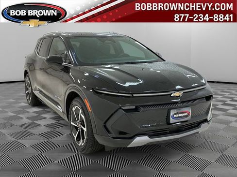 Used 2025 Chevrolet Equinox EV LT w/ Convenience Package image 1