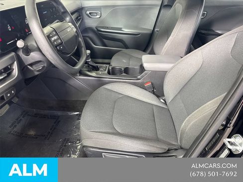 Used 2025 Kia K4 FWD image 11