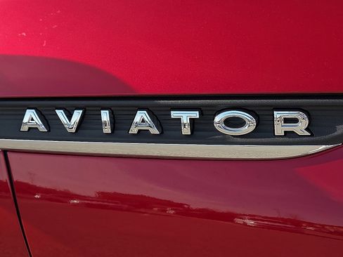 New 2026 Lincoln Aviator AWD image 8