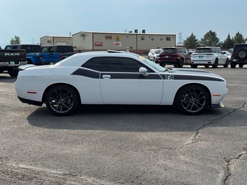 Used 2023 Dodge Challenger R/T w/ T/A Package image 9