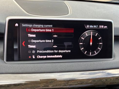 Used 2018 BMW X5 xDrive40e image 8