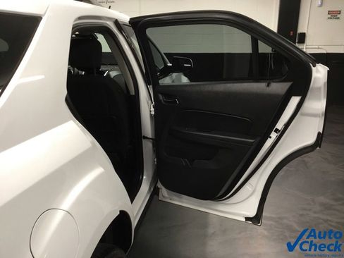 Used 2016 Chevrolet Equinox LT AWD/4WD image 34
