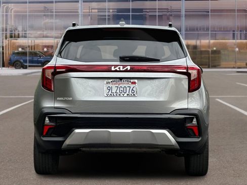 Used 2024 Kia Seltos S image 5