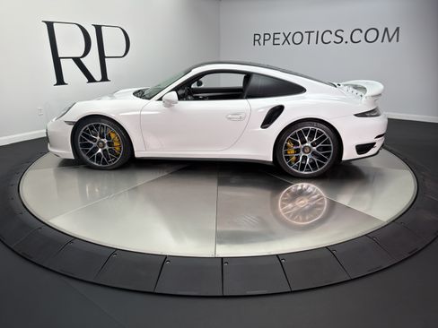 Used 2014 Porsche 911 Turbo S AWD/4WD image 3