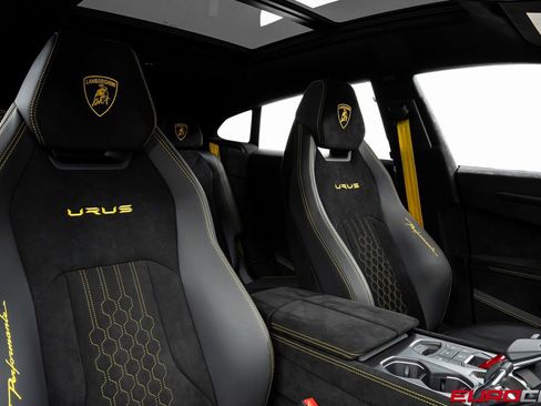 Used 2024 Lamborghini Urus Performante image 40