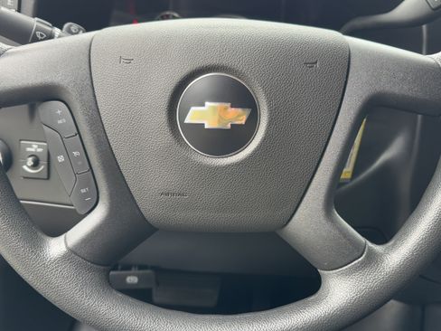 Used 2024 Chevrolet Express 2500 w/ Driver Convenience Package image 29