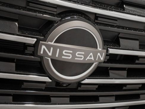 New 2026 Nissan Rogue Platinum w/ Platinum Premium Package image 3