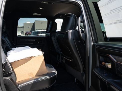 New 2026 RAM 3500 Limited AWD/4WD image 37