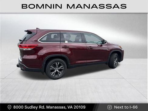 Used 2019 Toyota Highlander Plus w/ Protection Package #3 AWD/4WD image 2