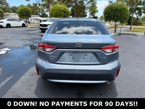 Used 2022 Toyota Corolla LE FWD image 4