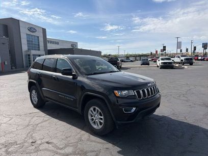 Used 2020 Jeep Grand Cherokee Laredo