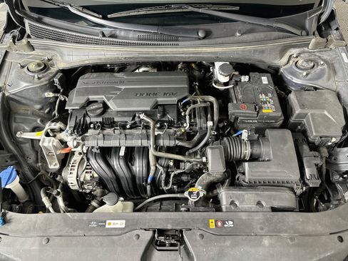 Used 2024 Hyundai Elantra Limited FWD image 35
