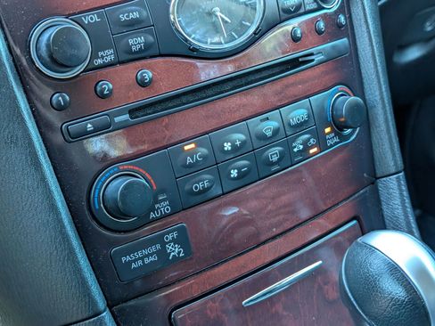 Used 2017 INFINITI QX50 AWD w/ Technology Package image 29