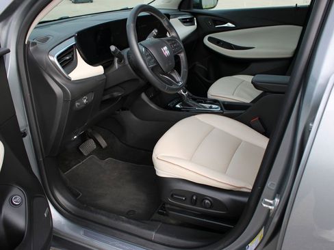 Used 2024 Buick Encore GX Avenir w/ Avenir Convenience Package image 11