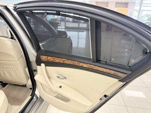 Used 2008 BMW 528i Sedan w/ Premium Pkg RWD image 13
