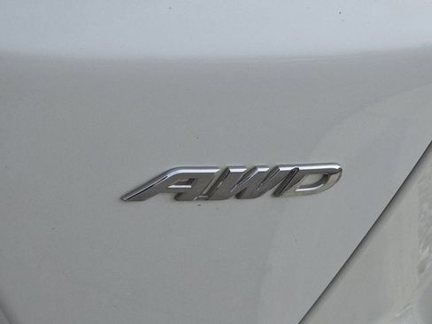 Used 2018 Honda CR-V Touring image 6