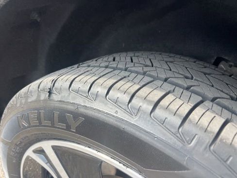 Certified 2023 Ford Edge ST image 29