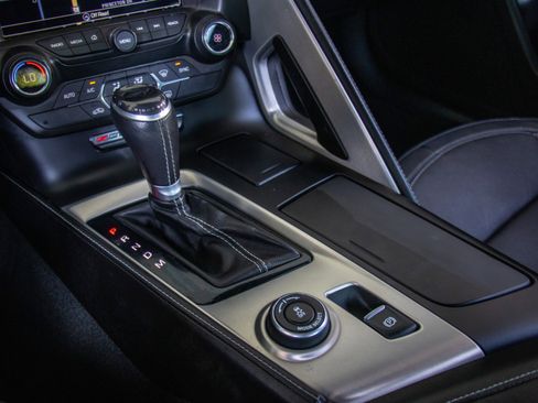 Used 2016 Chevrolet Corvette Z06 w/ Chrome Badge Package image 15