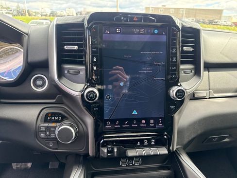 New 2026 RAM 1500 4x4 Crew Cab image 13