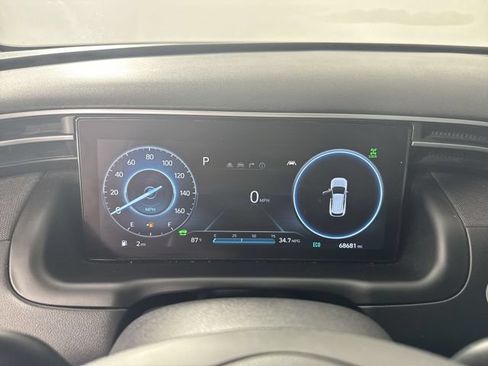 Used 2022 Hyundai Tucson Limited AWD/4WD image 17