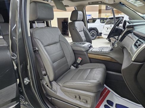 Used 2019 GMC Yukon XL Denali w/ Open Road Package image 20