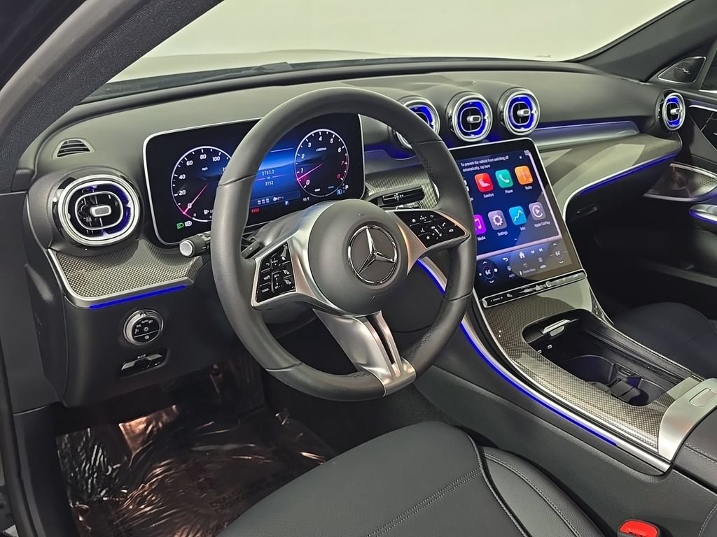 Used 2026 Mercedes-Benz C 300 4MATIC Sedan image 4