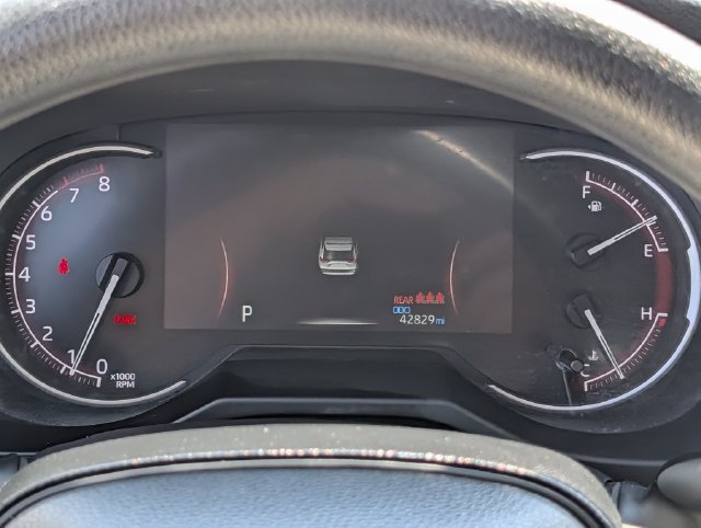 Used 2025 Toyota RAV4 LE AWD/4WD image 20
